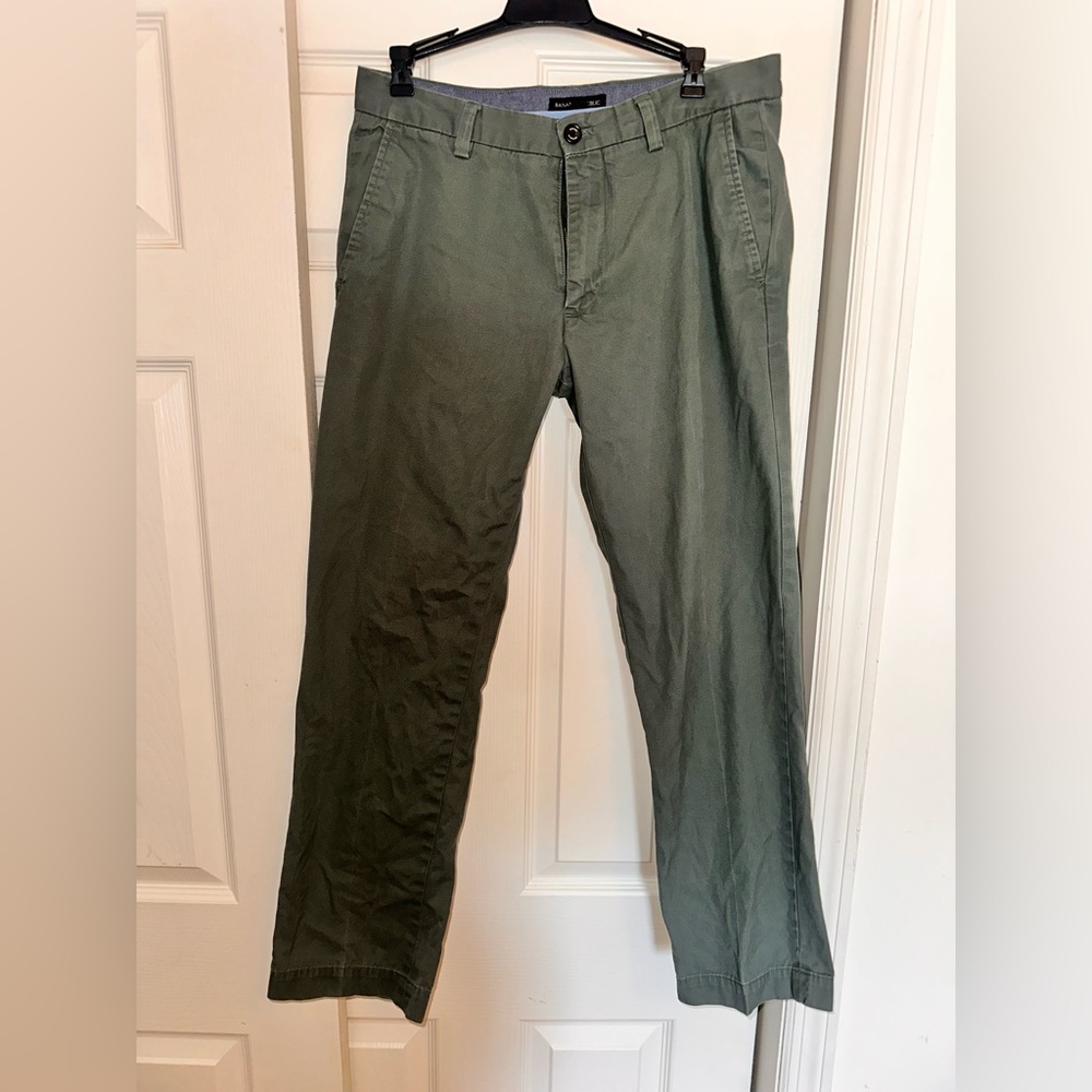 Banana Republic Men's Forest Green Chinos 32x30